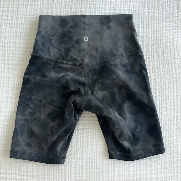 Lululemon Align Short - Picture 2 of 3